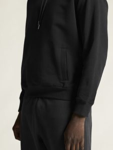 1916298-999000_Frequent20Hoodie20M_closeup6
