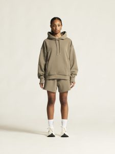 1916299-240000_Frequent20Hoodie20W_closeup1