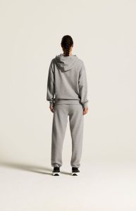 1916299-950M_Frequent20Hoodie20W_closeup7