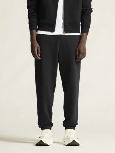 1916302-999000_Frequent20Sweatpants20M_closeup4