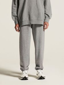 1916303-950M_Frequent20RN20Sweatpants20W_closeup5