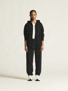 1916303-999000_Frequent20Sweatpants20W_closeup1