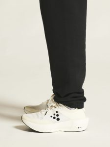 1916303-999000_Frequent20Sweatpants20W_closeup6