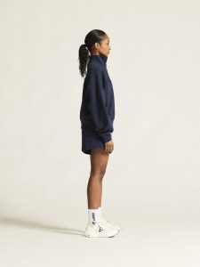 1916305-396000_Frequent20HZ20Sweatshirt20W_closeup2