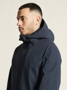 1916338-396000_Explore20Padded20Jacket20M_closeup5