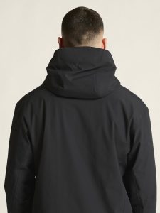 1916338-999000_Explore20Padded20Jacket20M_closeup7