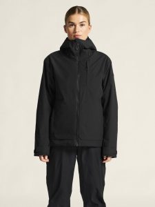 1916339-999000_Explore20Padded20Jacket20W_closeup4