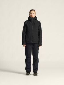 1916341-999000_Explore20Padded20Pants20W_closeup1