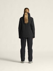 1916341-999000_Explore20Padded20Pants20W_closeup3