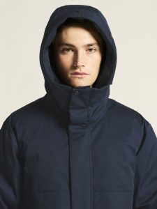 1916377-396000_Urban20Padded20Parka20M_closeup8