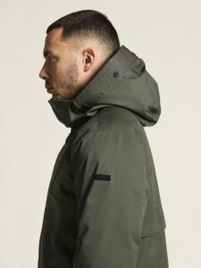 1916377-681000_Urban20Padded20Parka20M_closeup7