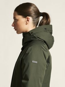 1916378-681000_Urban20Padded20Parka20W_closeup6
