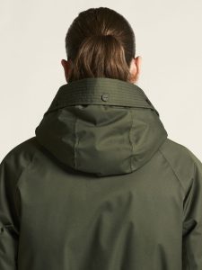 1916378-681000_Urban20Padded20Parka20W_closeup7