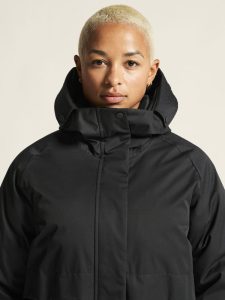 1916378-999000_Urban20Padded20Parka20W_closeup6