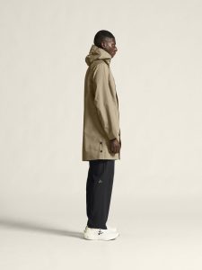 1916385-240000_Urban20Shell20Coat20Uni_closeup2