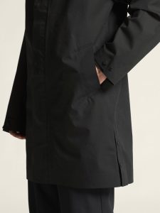 1916385-999000_Urban20Shell20Coat20Uni_closeup8