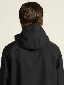 1916385-999000_Urban20Shell20Coat20Uni_closeup9