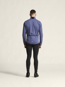 1916415-388000_Core20Bike20SubZ20Insulate20Jacket20M_closeup3