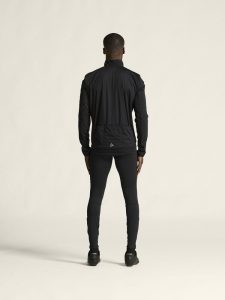 1916415-999000_Core20Bike20SubZ20Insulate20Jacket20M_closeup3