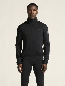 1916415-999000_Core20Bike20SubZ20Insulate20Jacket20M_closeup4