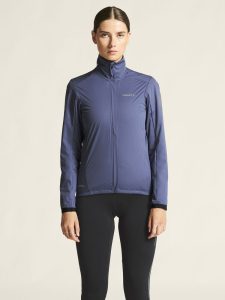 1916416-388000_Core20Bike20SubZ20Insulate20Jacket20W_closeup4