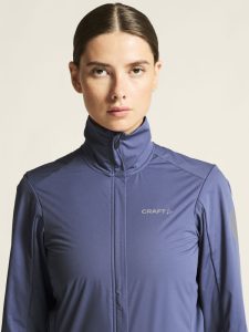 1916416-388000_Core20Bike20SubZ20Insulate20Jacket20W_closeup5