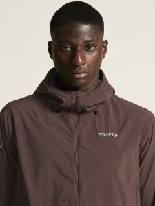 1916543-286000_SubZ20Light20Jacket20M_closeup5