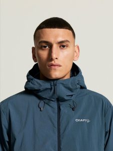 1916543-3850_SubZ20Light20Jacket20M_closeup5