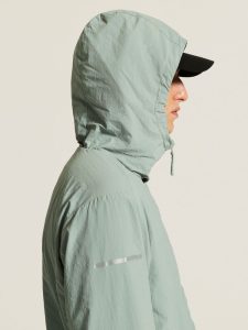 1916543-6550_SubZ20Light20Jacket20M_closeup10