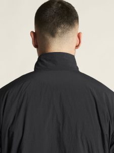 1916545-999000_SubZ20Overhead20Jacket20M_closeup8