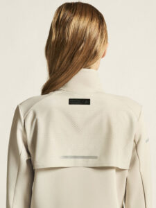 1916555-214000_SubZ20Jacket20420W_closeup7