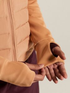 1916555-2460_SubZ20Jacket20420W_closeup9