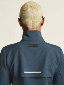 1916555-385000_SubZ20Jacket20420W_closeup6