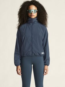 1916557-385000_SubZ20Light20Jacket20W_closeup4