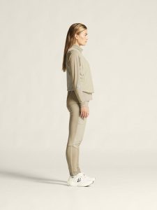 1916563-608000_SubZ20Light20Tights20W_closeup2