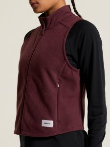 1916566-4820_SubZ20Fleece20Vest20W_closeup6