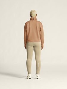 1916569-246000_SubZ20Funnelneck20Jersey20W_closeup3