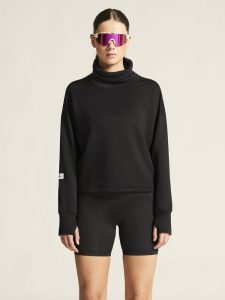 1916569-999000_SubZ20Funnelneck20Jersey20W_closeup4
