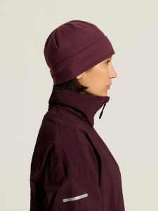 1916626-4820_Core20Essence20Hat_closeup2