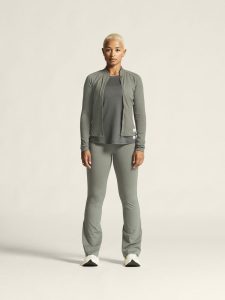 1916642-647000_Collective20Zip20Sweater20W_closeup1