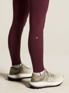 1916657-4820_ADV20Essence20Warm20Tights20320W_closeup7