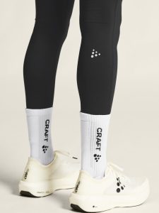 1916658-999000_Core20Essence20Warm20Tights20M_closeup6