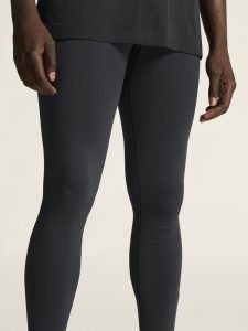 1916691-999000_Dry20Active20Comfort20Pants20220M_closeup5