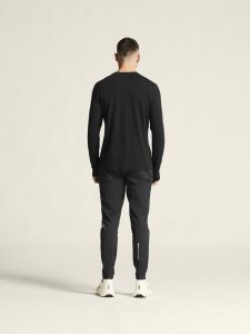 1916704-999000_Wool20Jersey20LS20CN20M_closeup3