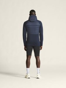 1916708-999000_Explore20Power20Fleece20Short20Tights20M_closeup3
