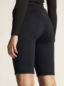 1916709-999000_Explore20Power20Fleece20Short20Tights20W_closeup6