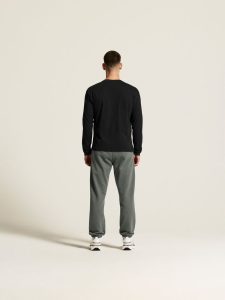 1916958-999000_Frequent20Heavy20LS20Tee20M_closeup3