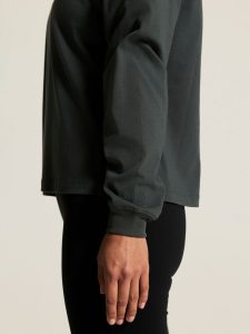 1916960-970000_Frequent20Heavy20LS20Tee20W_closeup6