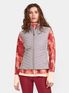3347_2637149da7-1912466-230000_adv-essence-warm-vest-w_closeup1-1350x0-1