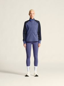 3705_5fe3d6d1a6_1913683-388396_core-20essence-20nordic-20jacket-202-20w_closeup1-1350x0-1